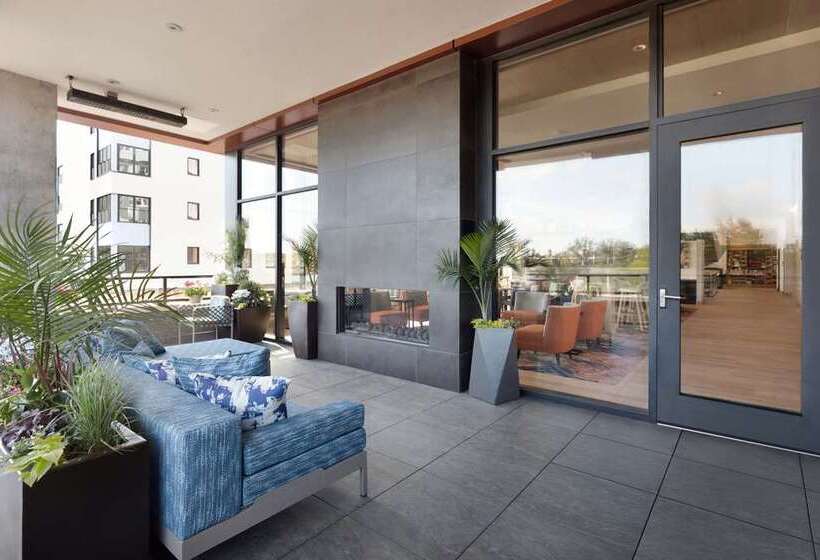 فندق Hampton Inn & Suites Watertown Boston