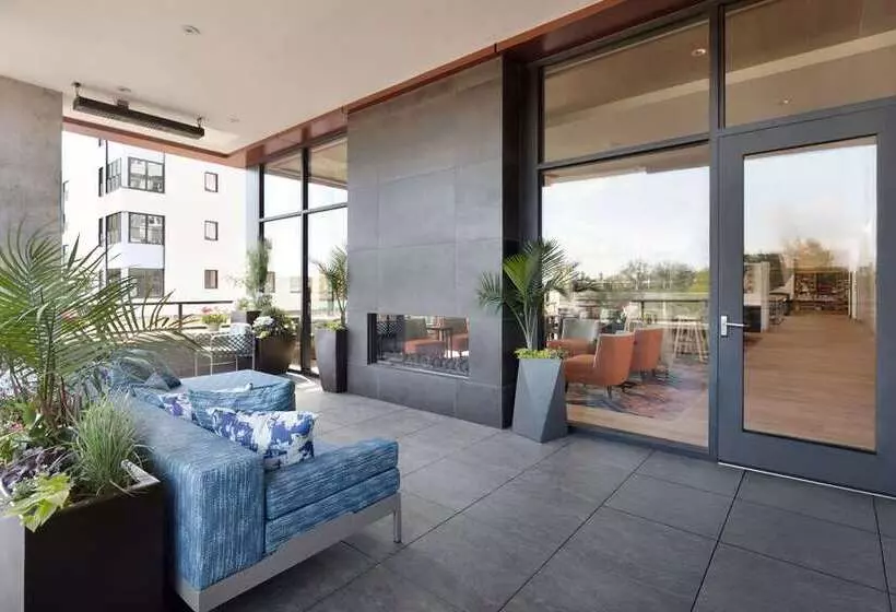 Hotelli Hampton Inn & Suites Watertown Boston