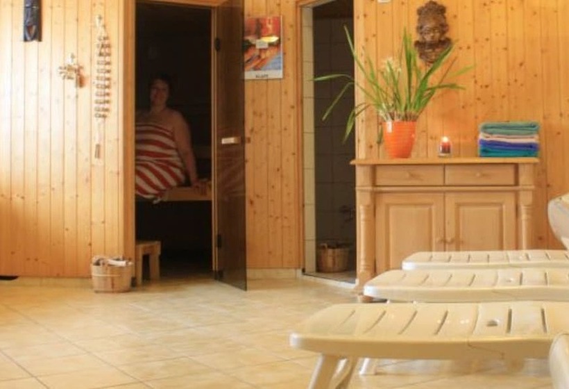 Отель Landgasthof Fuchsbau