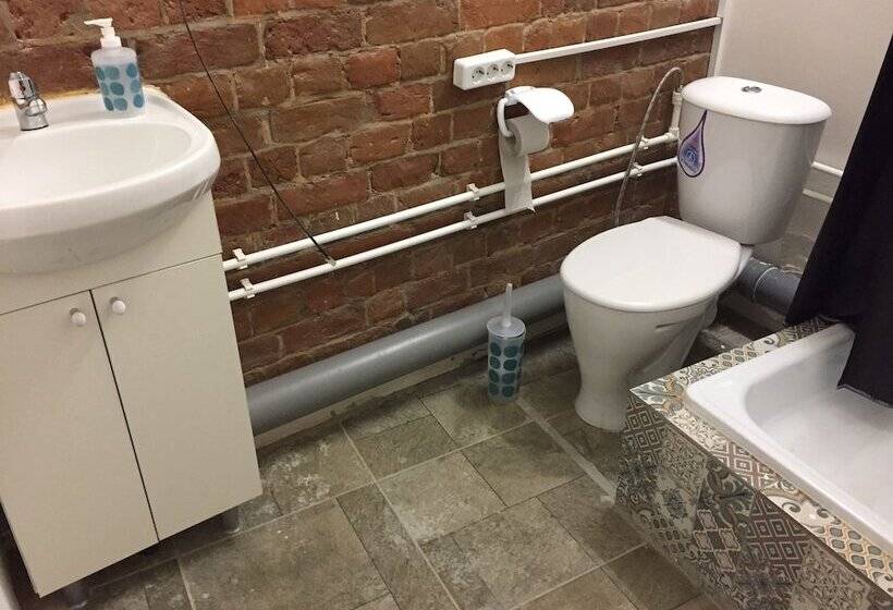 فندق Like Hostel