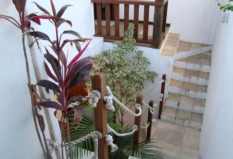 Otel Pousada Casa Das Rosas