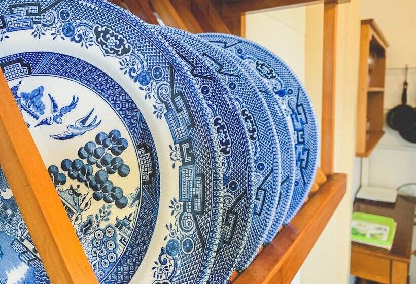 בית מלון כפרי Tongariro Crossing Lodge