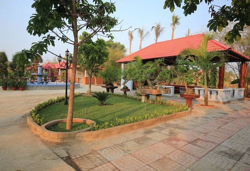 هتل Ven Song Riverside