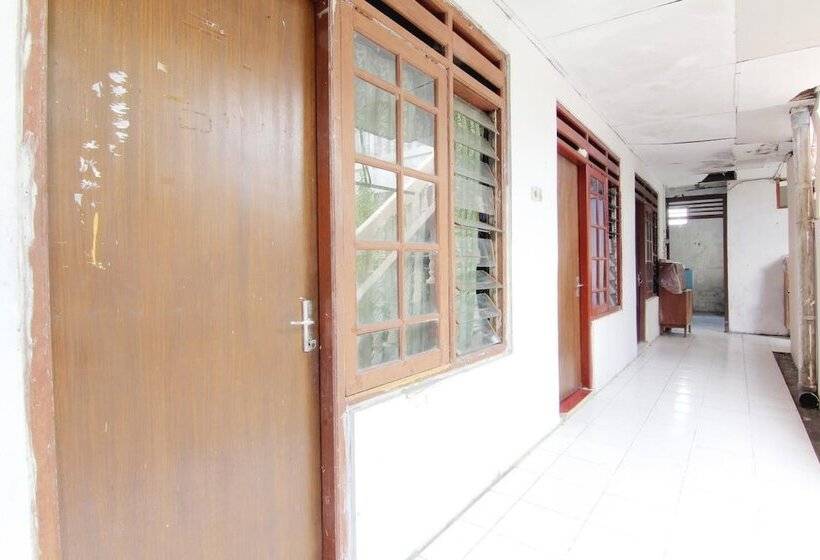 酒店 Wisma Sarjana Syariah  Khusus Putri