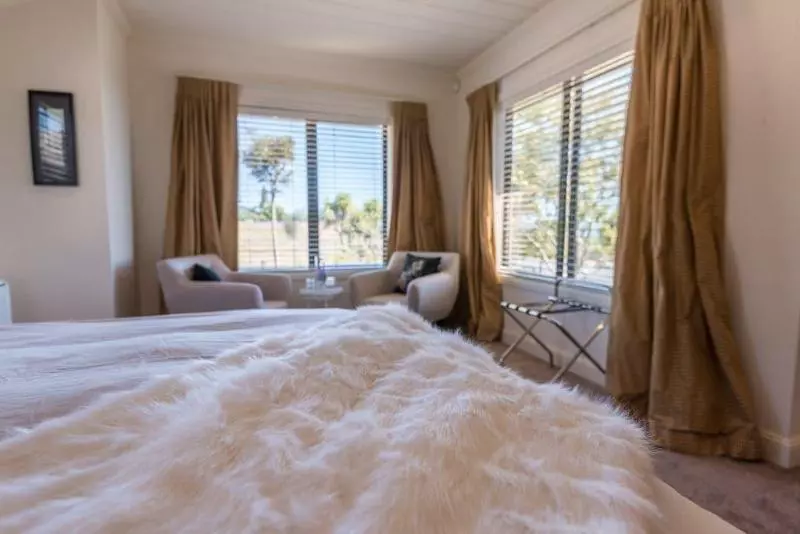 Accolades Boutique Hotel