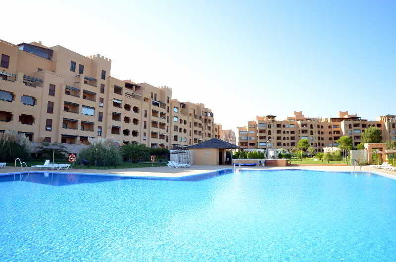 Apartamentos Leo Los Cisnes y Albatros