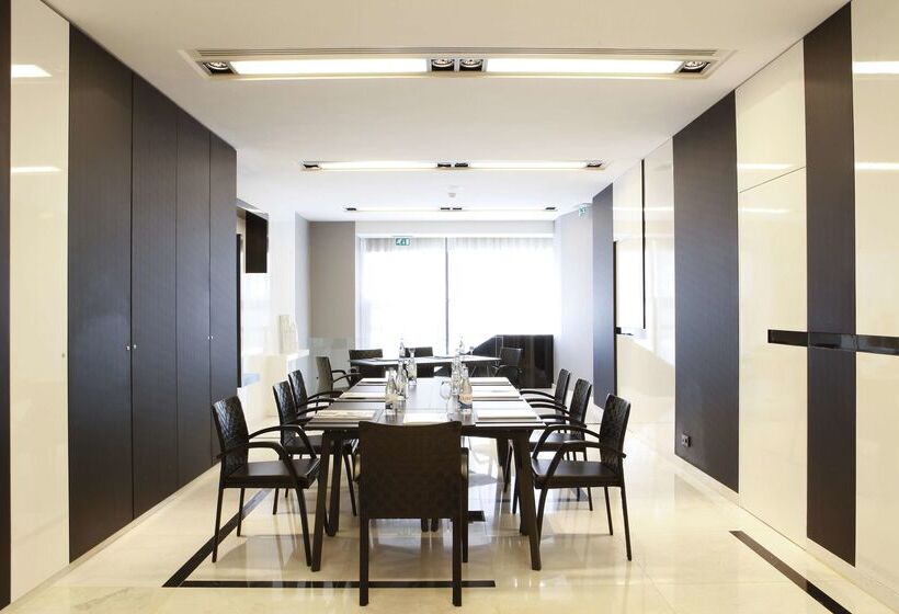 هتل Altis Avenida