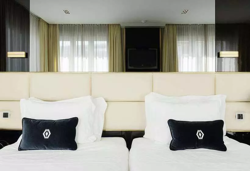 هتل Altis Avenida