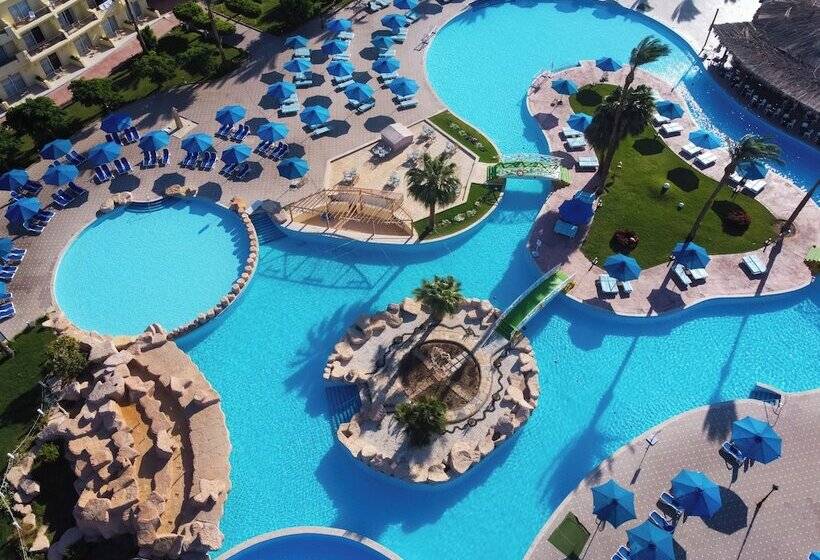 هتل Amwaj Oyoun Resort & Casino