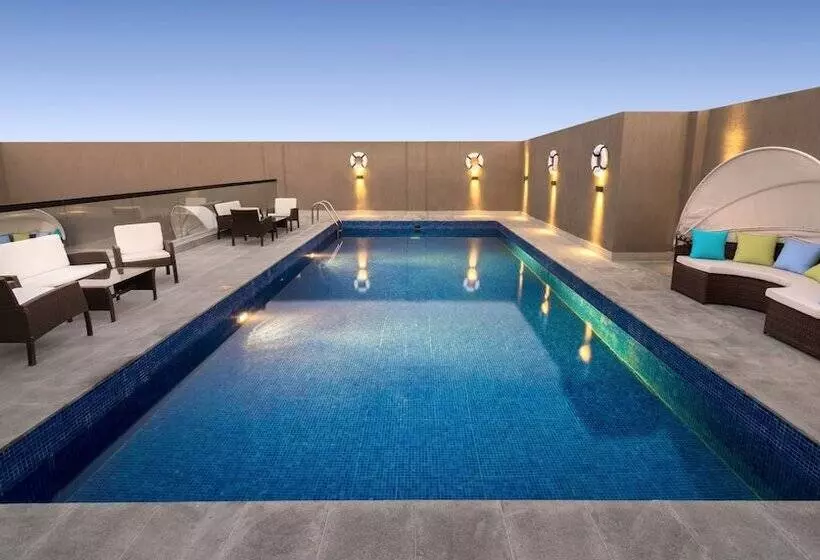 호텔 Boudl Al Corniche