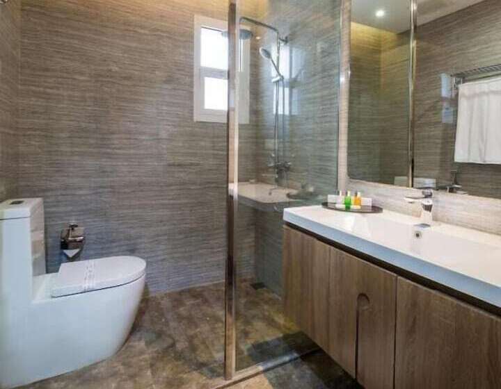 Отель Boudl Al Corniche