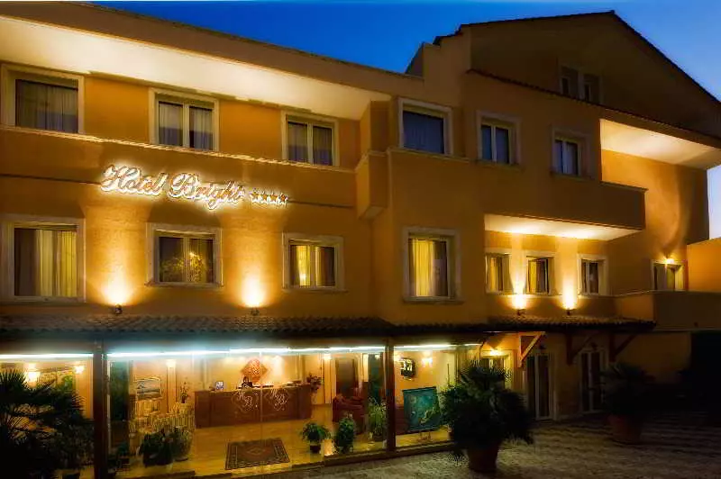 Hotel Bright