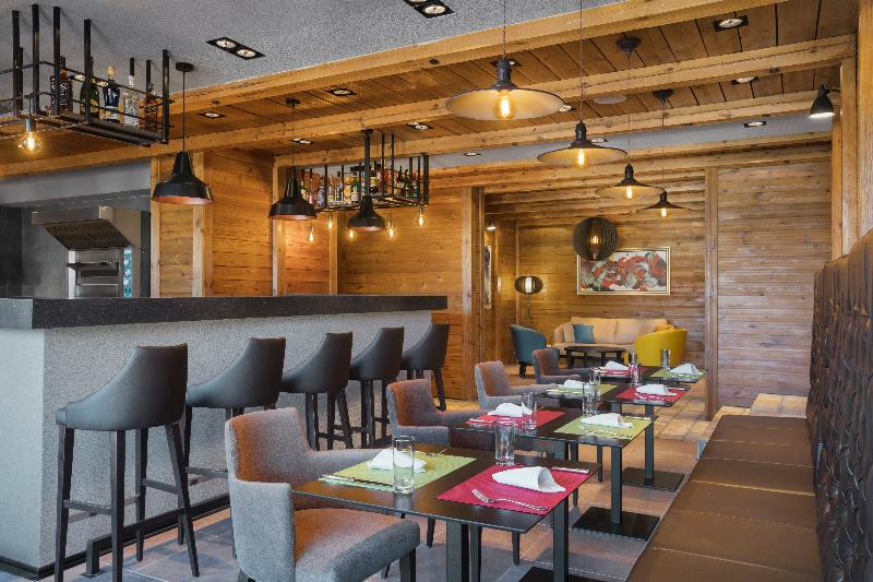 Hotel Four Points By Sheraton Kolasin