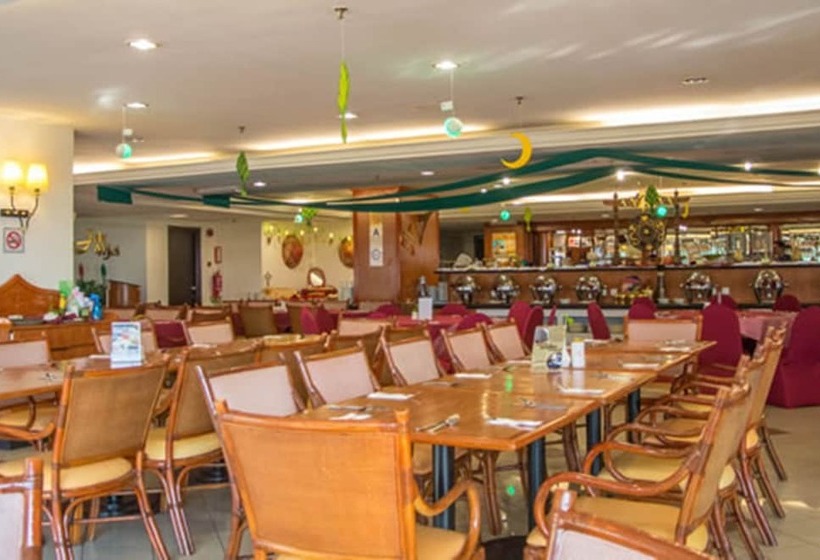 호텔 Grand Continental  Kuala Terengganu