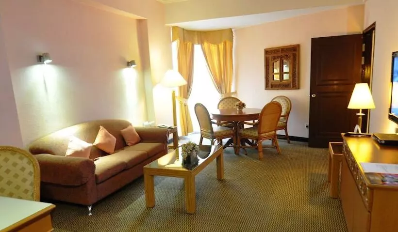 호텔 Grand Continental  Kuala Terengganu