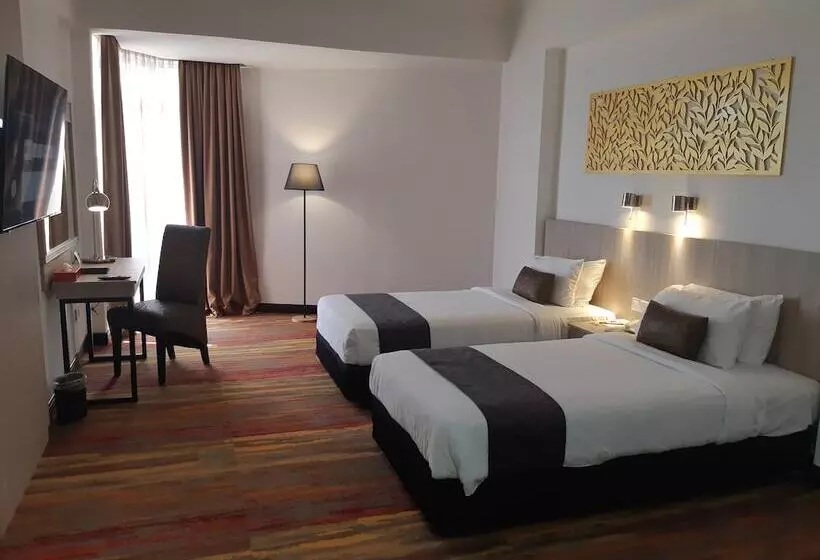 호텔 Grand Continental  Kuala Terengganu