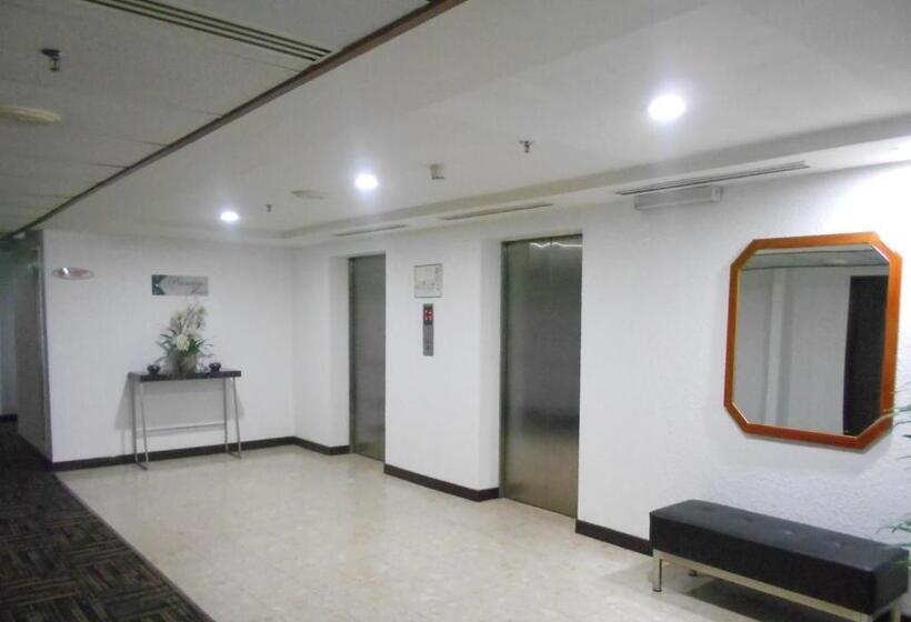 호텔 Grand Continental  Kuala Terengganu