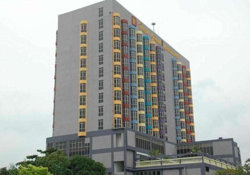 호텔 Grand Continental  Kuala Terengganu