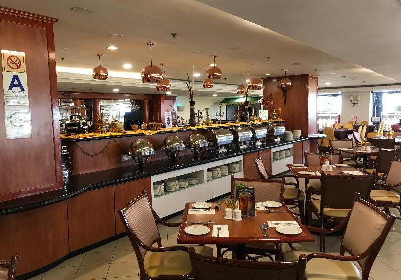 호텔 Grand Continental  Kuala Terengganu