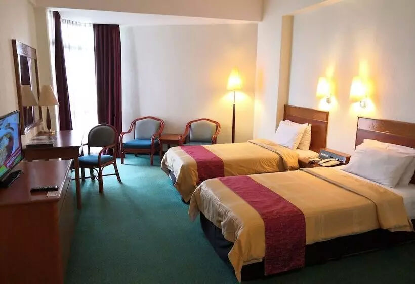 호텔 Grand Continental  Kuala Terengganu