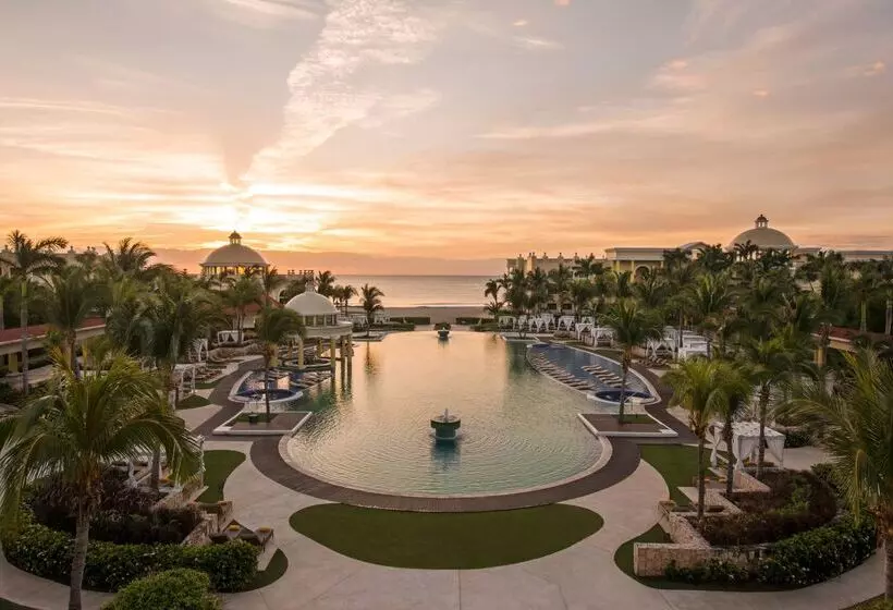 ホテル JOIA Paraíso by Iberostar - Adults Only