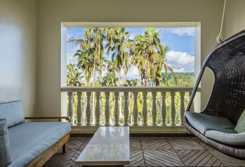 ホテル JOIA Paraíso by Iberostar - Adults Only