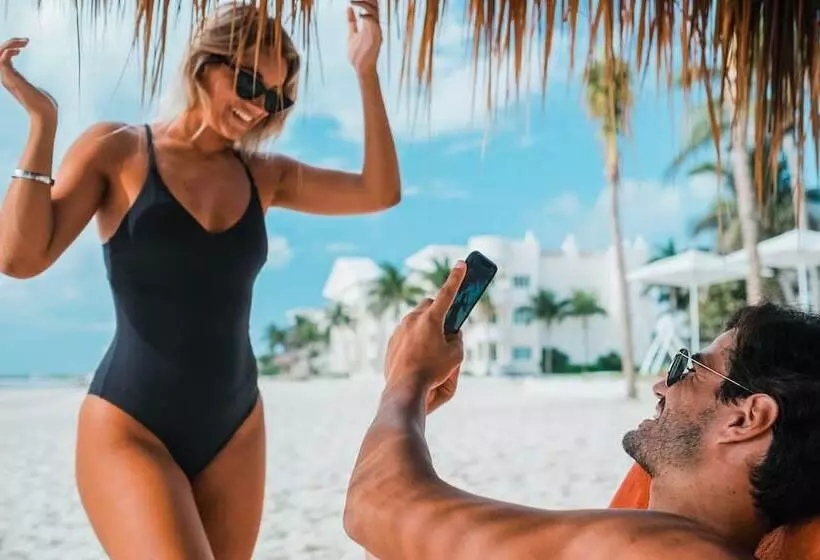 ホテル JOIA Paraíso by Iberostar - Adults Only