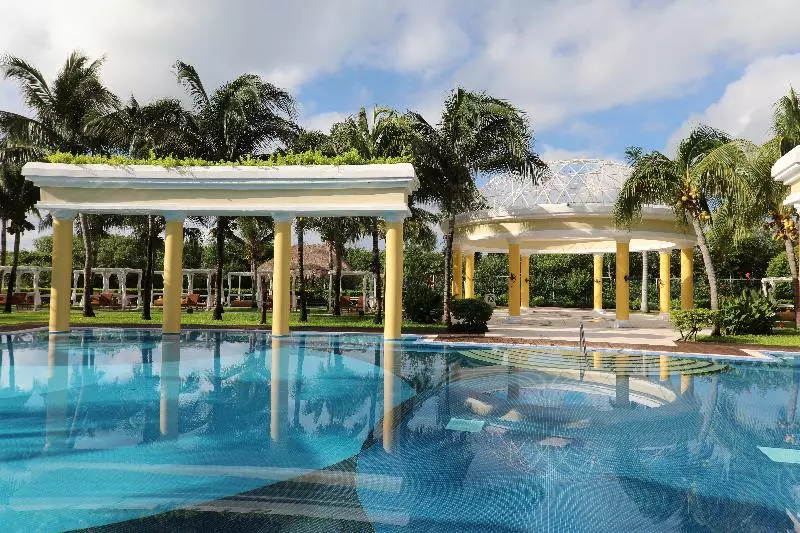 ホテル JOIA Paraíso by Iberostar - Adults Only