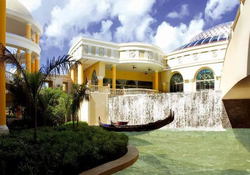 ホテル JOIA Paraíso by Iberostar - Adults Only