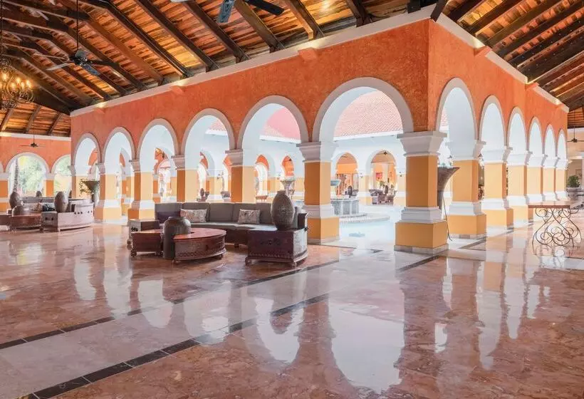 호텔 Iberostar Waves Paraíso Beach