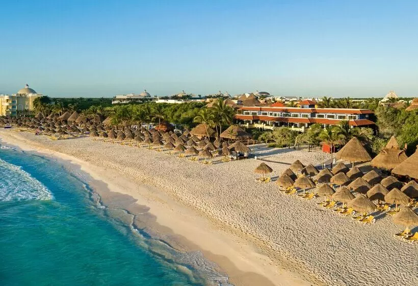 호텔 Iberostar Waves Paraíso Beach