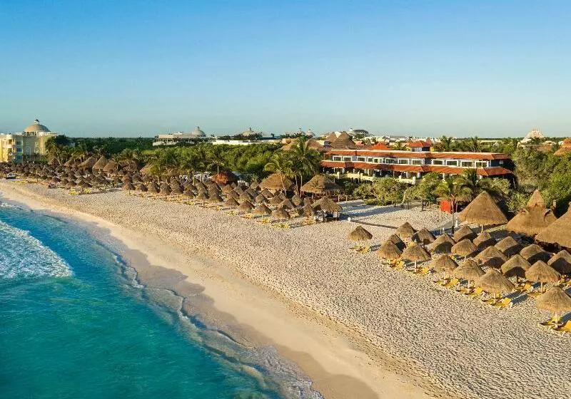 호텔 Iberostar Waves Paraíso Beach