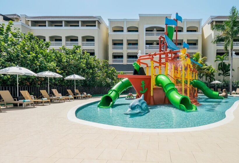 هتل Iberostar Selection Rose Hall Suites