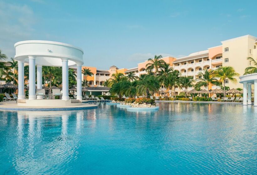 هتل Iberostar Selection Rose Hall Suites