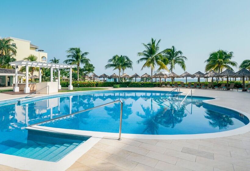 هتل Iberostar Selection Rose Hall Suites