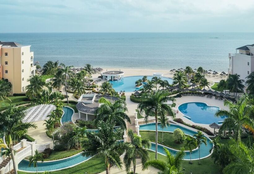 هتل Iberostar Selection Rose Hall Suites