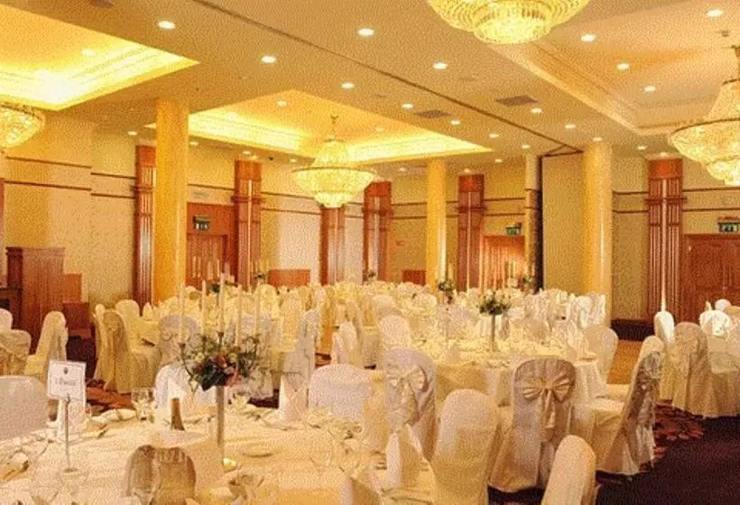 Knightsbrook Hotel & Golf Resort