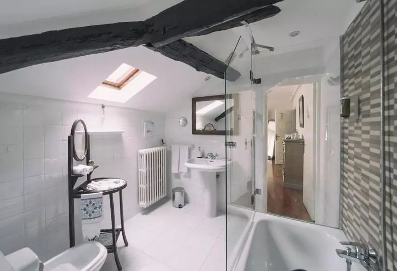 هتل La Casona De Amandi