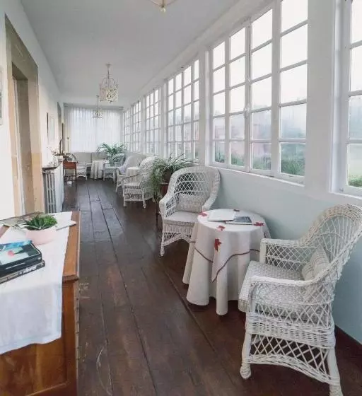 هتل La Casona De Amandi