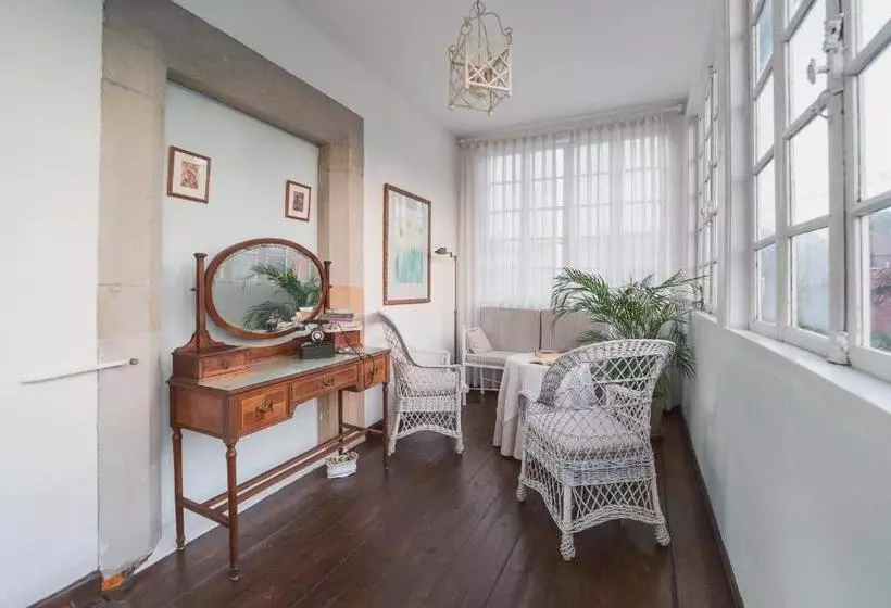 هتل La Casona De Amandi