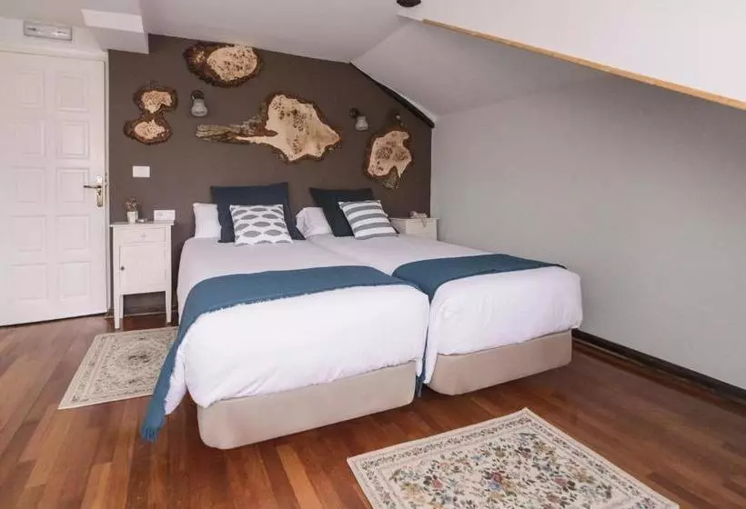 هتل La Casona De Amandi