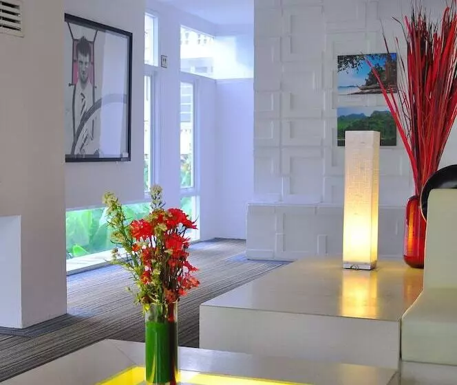 Le Fenix Sukhumvit 11 Bangkok