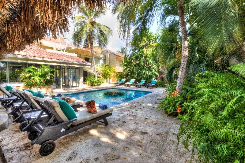 Otel Santorini Express Y Cabañas