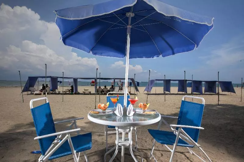 Otel Santorini Express Y Cabañas