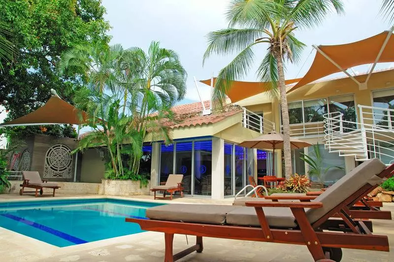 Otel Santorini Express Y Cabañas