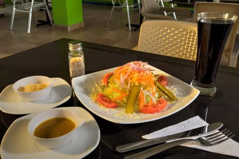 Otel Santorini Express Y Cabañas