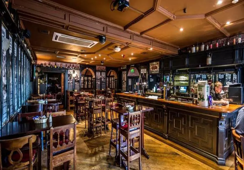 酒店 The Kildare Street  By Thekeycollections