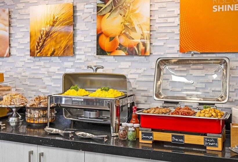 فندق على الطريق Comfort