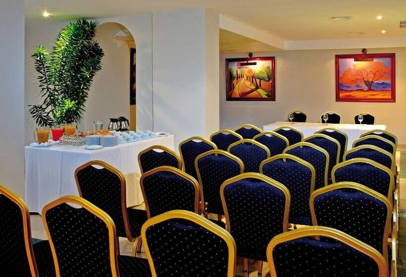 渡假胜地  Bahia Principe Grand Cayacoa