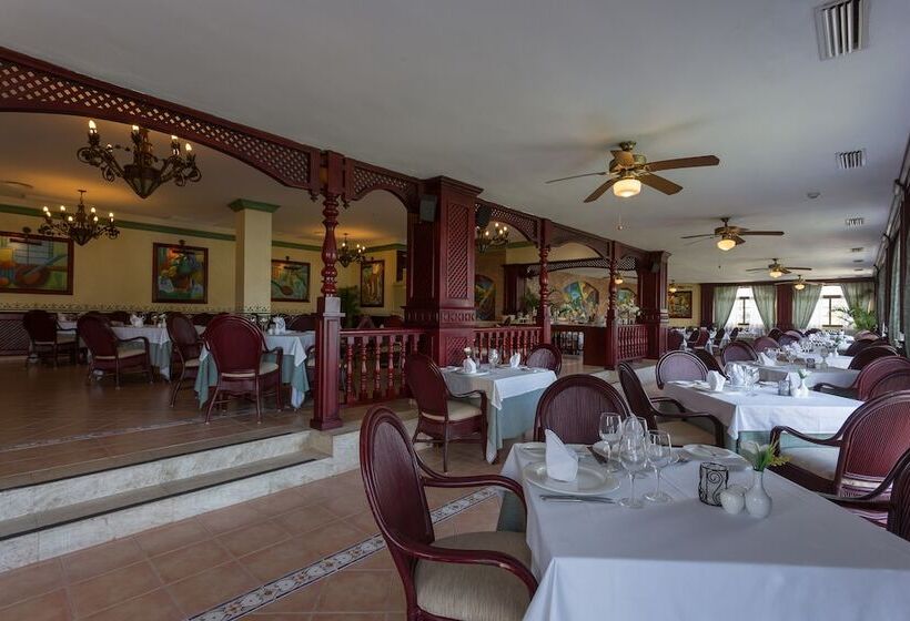 渡假胜地  Bahia Principe Grand Cayacoa